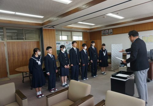 3.17令和８年度前期生徒会認証式