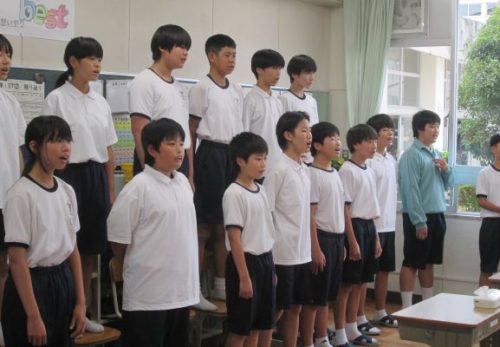 合唱頑張っています。