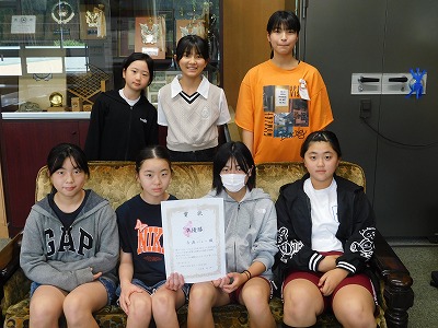 栄光を讃える　９