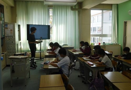 本校の特色：国際教室での学び
