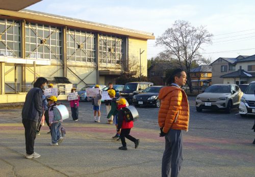 PTAフレ愛あいさつ運動