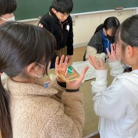 「おしゃべりサロン」へ