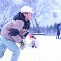 雪と子どもたちと・・・