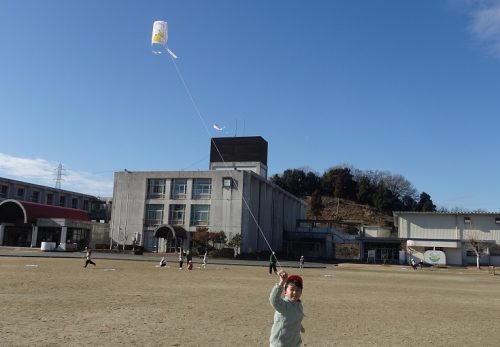 凧が気持ちよさそうです。