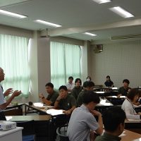 夏休みの学校１０　先生達の研修