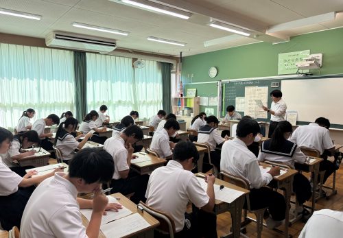 ９月１日（月）　期末テスト