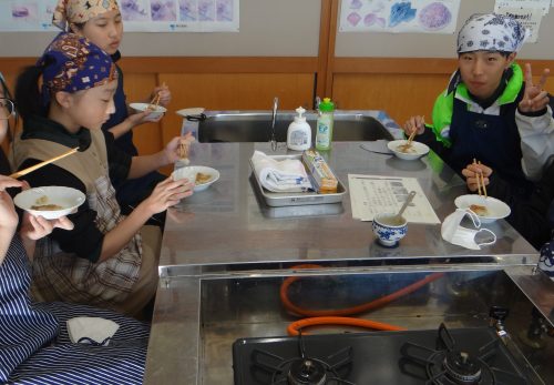 １月１４日（水）　　五平餅づくり