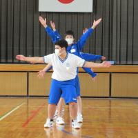 3月19日(火)　2年生体育　ダンスの発表会